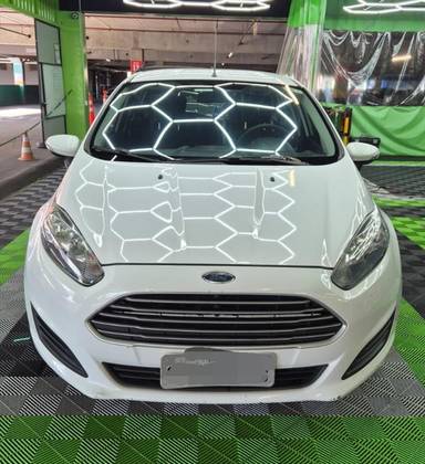 FORD FIESTA 1.6 SE HATCH 16V FLEX 4P MANUAL